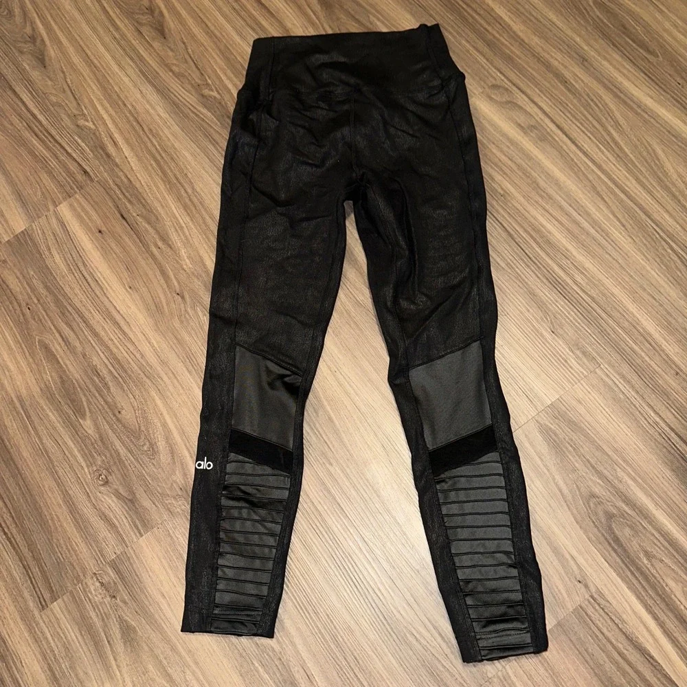 ALO Yoga Moto Leggings High Waist‎ Black Moto Panel Detail Athleisure Small